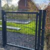 looppoort dubbelstaafmat 6 5 6 in tuin